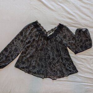 ASTR The Label Tunic A-Line Chiffon Blouse with Lace Detail